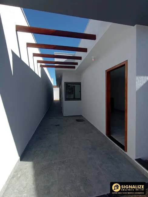 Casa com 3 quartos à venda, 180m2 em Recanto do Sol, Sao Pedro Da Aldeia - RJ - imagem 2 Foto 2 de Casa com 3 quartos à venda, 180m2 em Recanto do Sol, Sao Pedro Da Aldeia - RJ