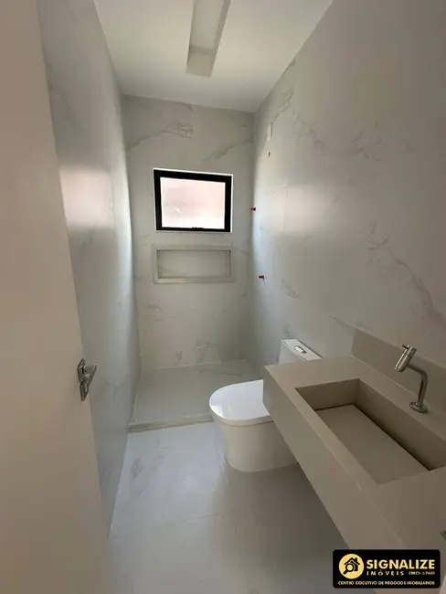 Foto 8 de Casa de Condomínio com 3 quartos à venda, 252m2 em Nova São Pedro, Sao Pedro Da Aldeia - RJ