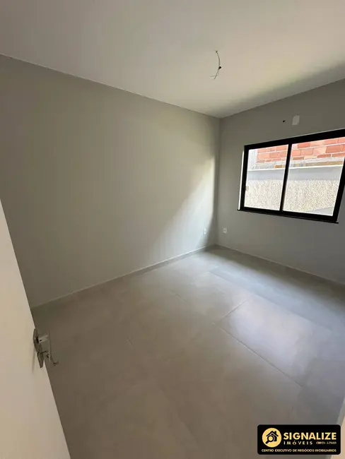 Foto 9 de Casa de Condomínio com 3 quartos à venda, 252m2 em Nova São Pedro, Sao Pedro Da Aldeia - RJ