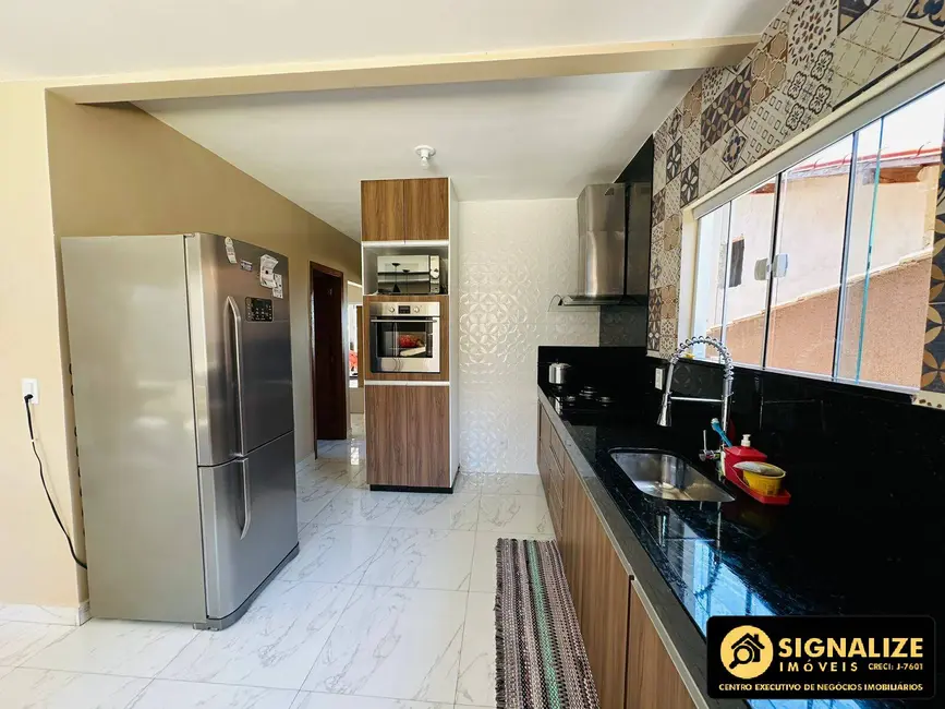 Foto 5 de Casa de Condomínio com 3 quartos à venda, 200m2 em Cabo Frio - RJ