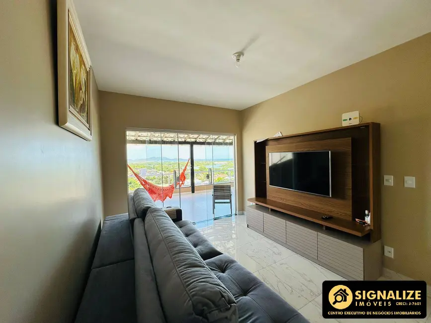 Foto 2 de Casa de Condomínio com 3 quartos à venda, 200m2 em Cabo Frio - RJ