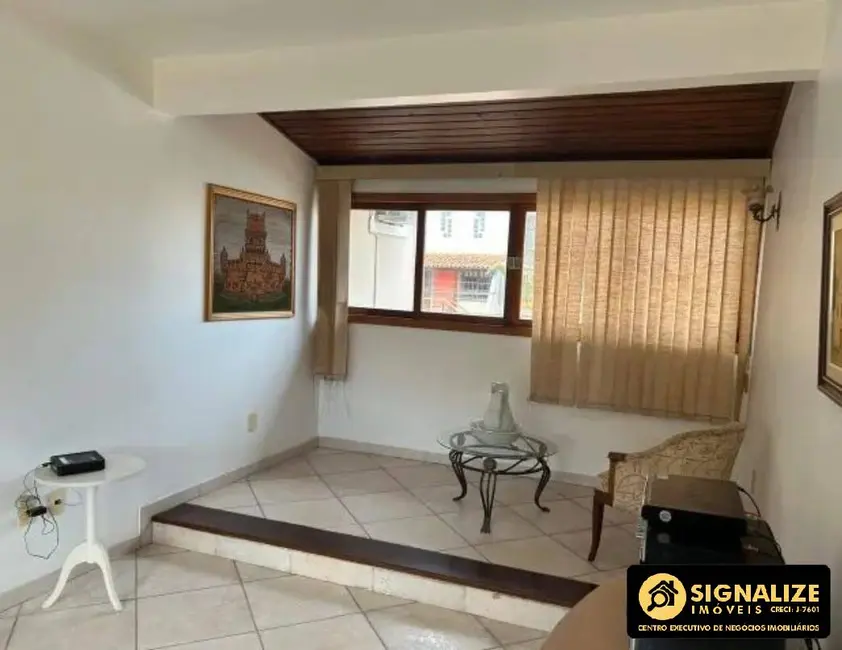 Foto 9 de Casa com 4 quartos à venda, 296m2 em Jardim Flamboyant, Cabo Frio - RJ