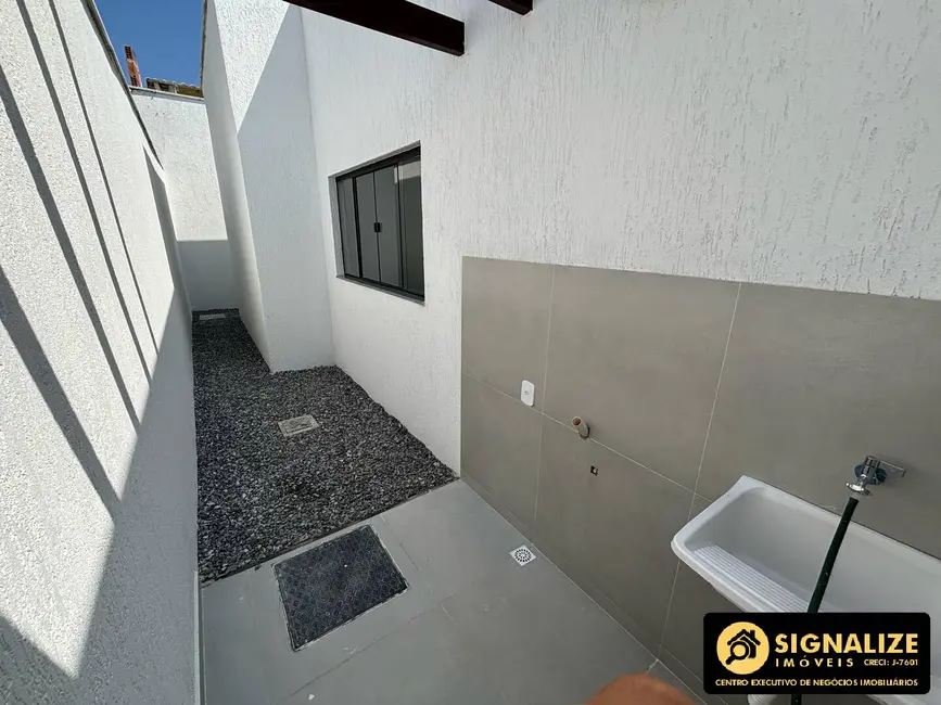 Foto 7 de Casa com 2 quartos à venda, 140m2 em Cabo Frio - RJ