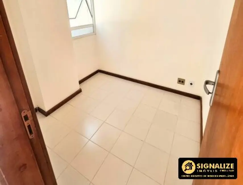 Foto 9 de Apartamento com 3 quartos para alugar, 110m2 em Centro, Cabo Frio - RJ