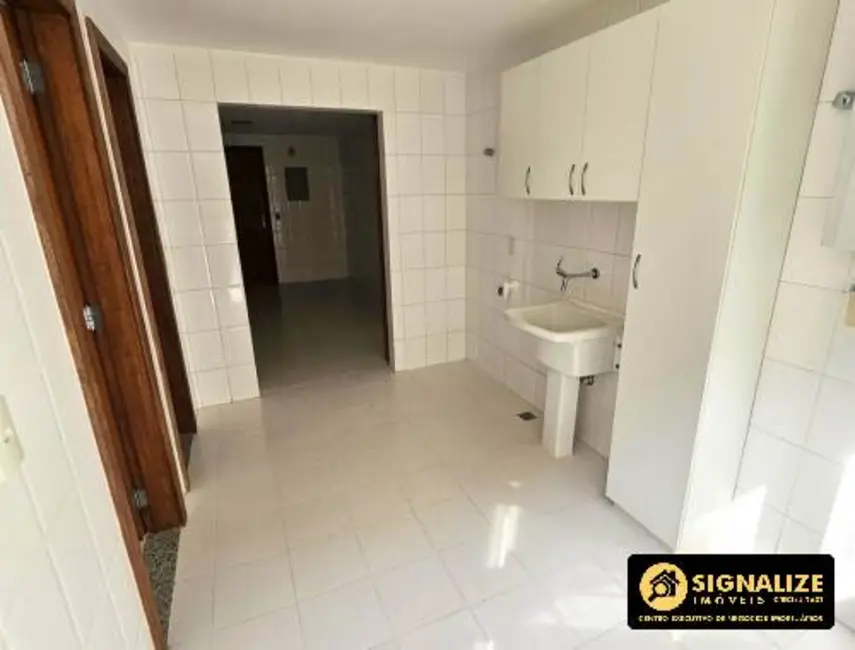 Foto 6 de Apartamento com 3 quartos para alugar, 110m2 em Centro, Cabo Frio - RJ