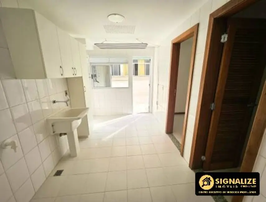 Foto 5 de Apartamento com 3 quartos para alugar, 110m2 em Centro, Cabo Frio - RJ