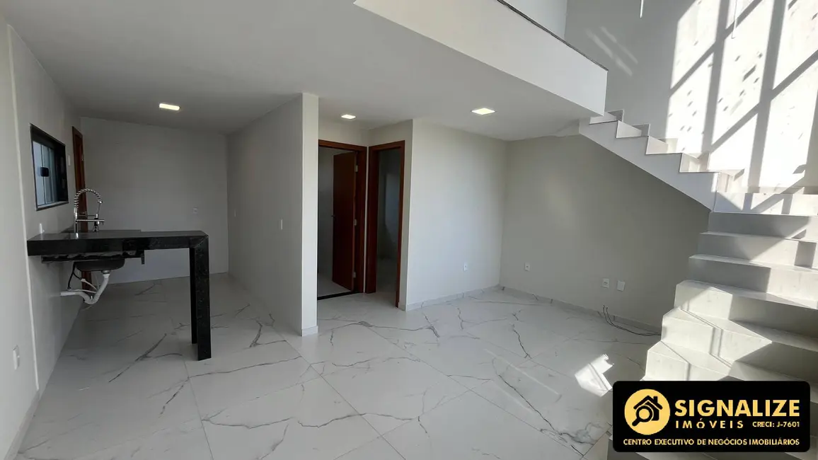 Casa com 3 quartos à venda, 82m2 em Cabo Frio - RJ - imagem 4 Foto 4 de Casa com 3 quartos à venda, 82m2 em Cabo Frio - RJ