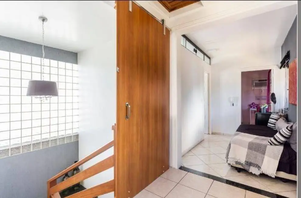 Foto 4 de Casa com 4 quartos à venda, 600m2 em Cabo Frio - RJ