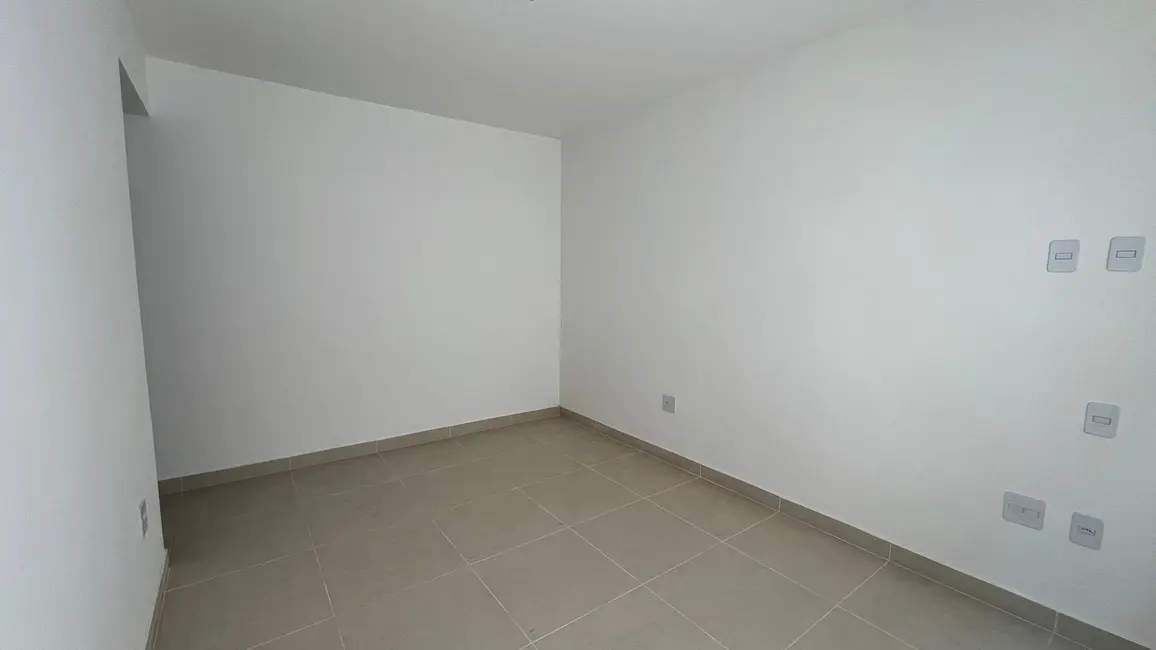 Foto 7 de Apartamento com 2 quartos à venda, 85m2 em Fluminense, Sao Pedro Da Aldeia - RJ
