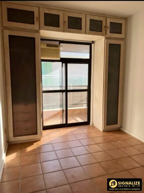 Cobertura com 2 quartos à venda, 182m2 em Centro, Cabo Frio - RJ - imagem 4 Foto 4 de Cobertura com 2 quartos à venda, 182m2 em Centro, Cabo Frio - RJ