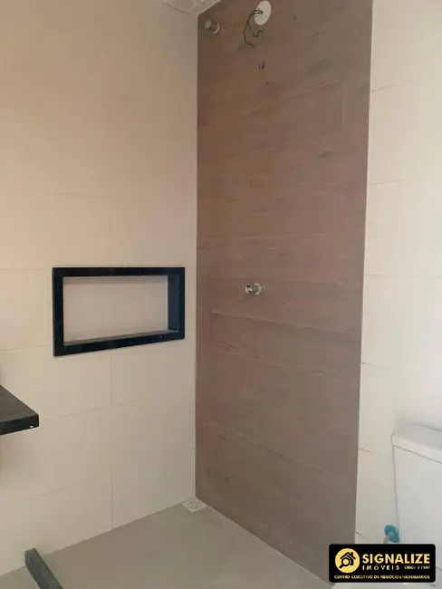 Foto 9 de Casa com 2 quartos à venda, 110m2 em Cabo Frio - RJ