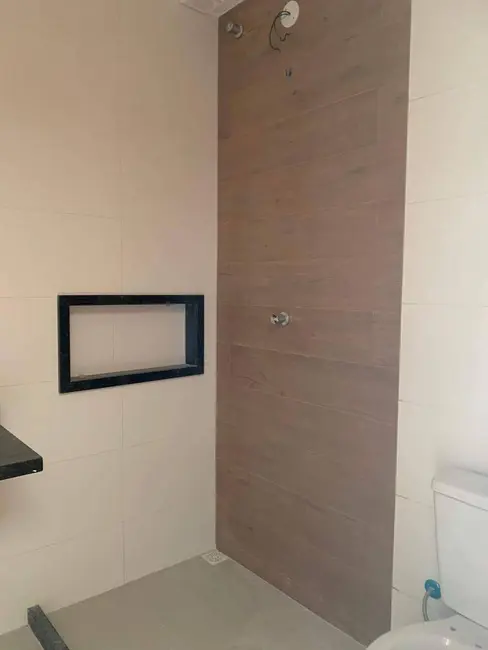 Foto 9 de Casa com 2 quartos à venda, 110m2 em Cabo Frio - RJ