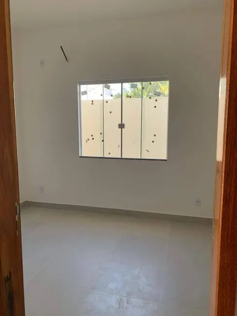 Foto 3 de Casa com 2 quartos à venda, 110m2 em Cabo Frio - RJ