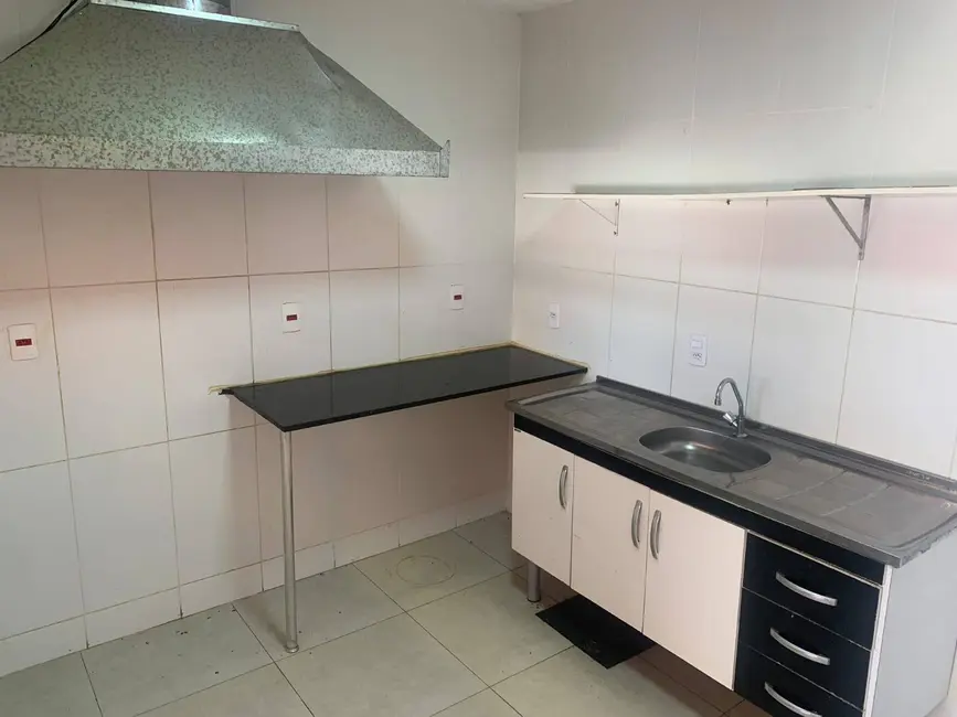 Loja para alugar, 60m2 em Jardim Flamboyant, Cabo Frio - RJ - imagem 3 Foto 3 de Loja para alugar, 60m2 em Jardim Flamboyant, Cabo Frio - RJ