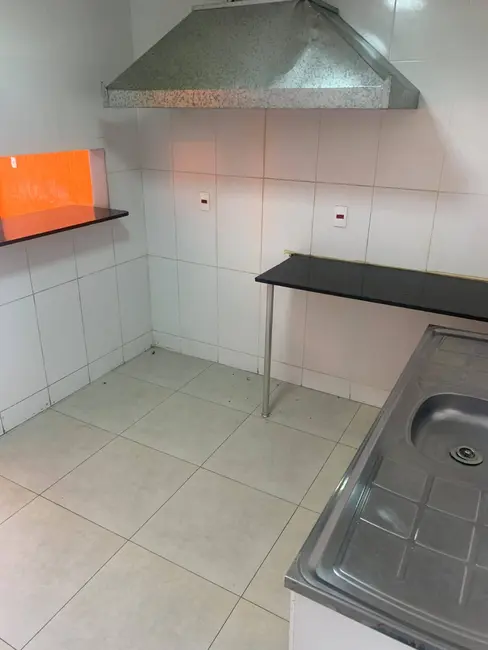 Loja para alugar, 60m2 em Jardim Flamboyant, Cabo Frio - RJ - imagem 4 Foto 4 de Loja para alugar, 60m2 em Jardim Flamboyant, Cabo Frio - RJ