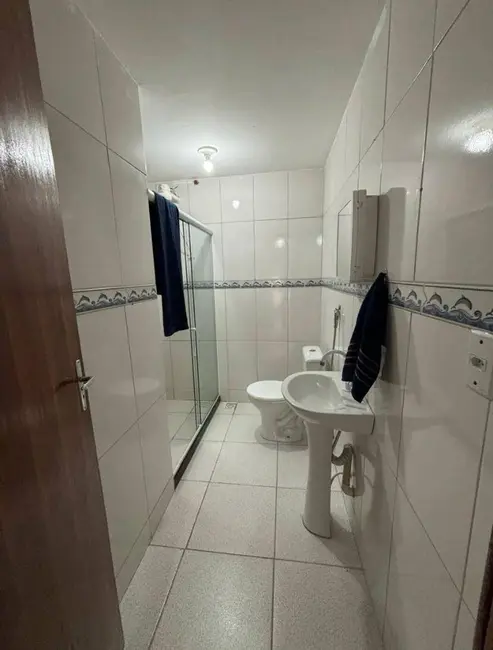 Foto 9 de Casa de Condomínio com 2 quartos à venda, 75m2 em Jardim Olinda, Cabo Frio - RJ