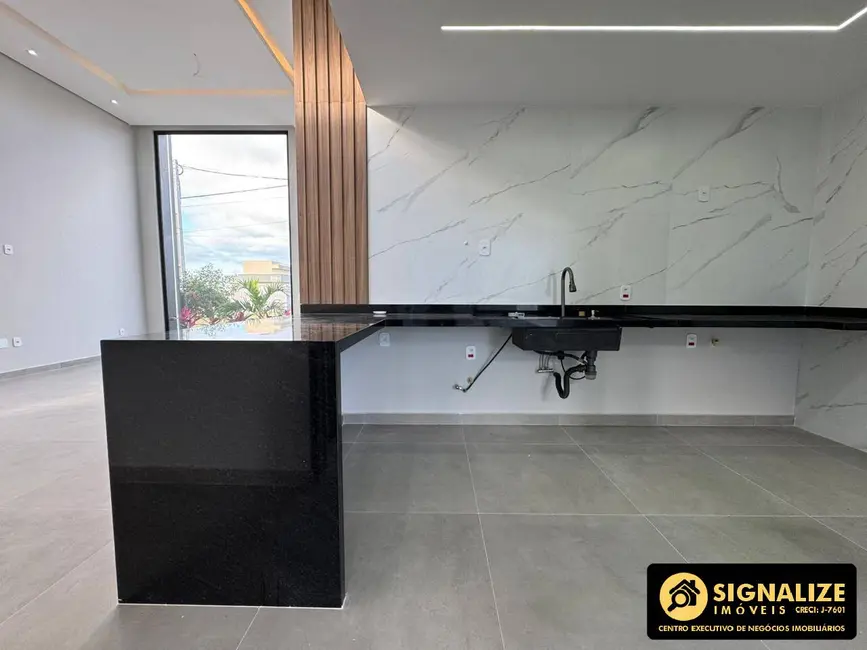 Foto 4 de Casa de Condomínio com 3 quartos à venda, 137m2 em Nova São Pedro, Sao Pedro Da Aldeia - RJ