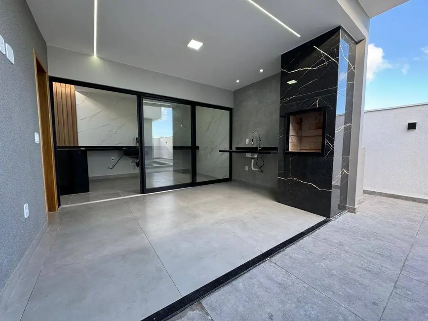 Foto 3 de Casa de Condomínio com 3 quartos à venda, 137m2 em Nova São Pedro, Sao Pedro Da Aldeia - RJ