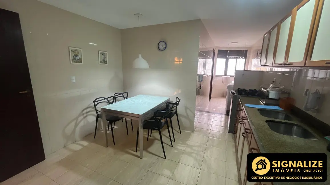 Foto 8 de Apartamento com 3 quartos à venda, 154m2 em Braga, Cabo Frio - RJ