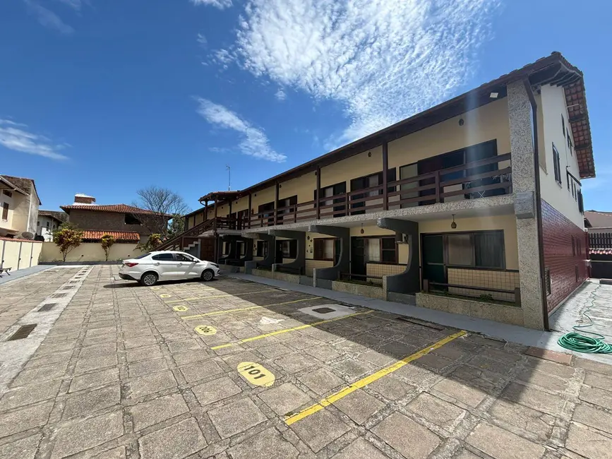 Foto 1 de Casa de Condomínio com 2 quartos à venda, 60m2 em Peró, Cabo Frio - RJ