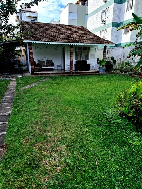 Foto 1 de Casa com 2 quartos à venda, 360m2 em Passagem, Cabo Frio - RJ