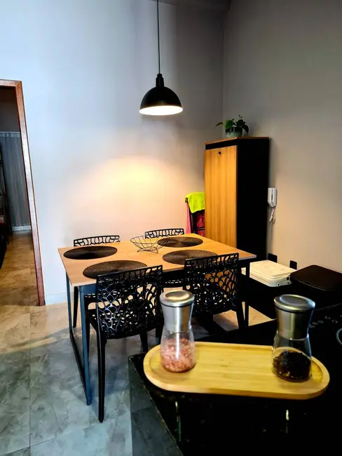 Foto 1 de Casa com 1 quarto à venda em Centro, Cabo Frio - RJ