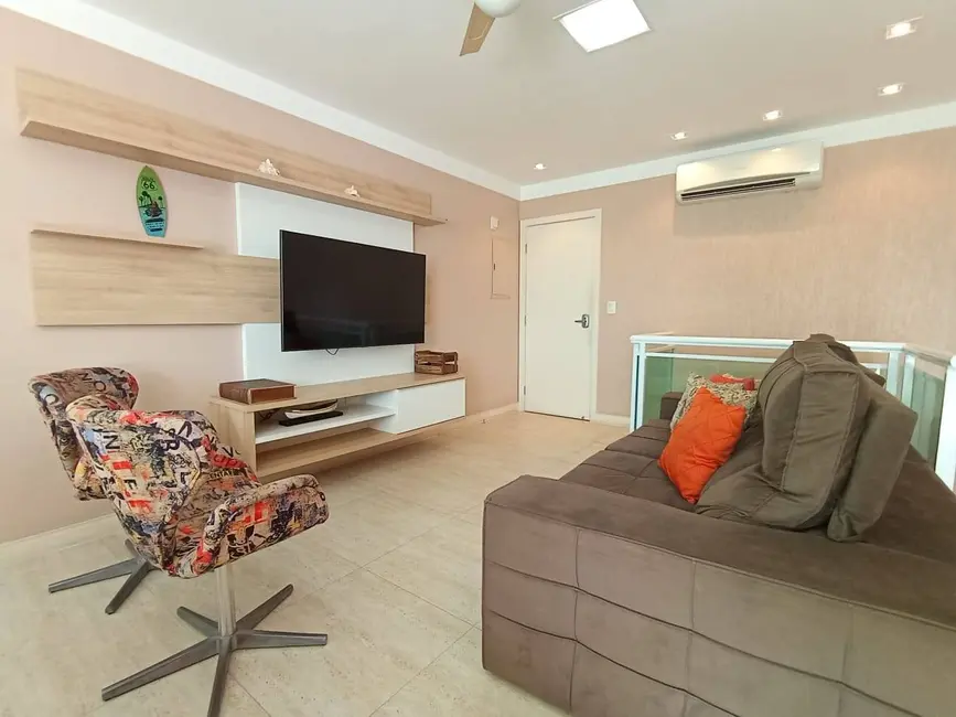 Foto 7 de Cobertura com 3 quartos à venda em Vila Nova, Cabo Frio - RJ