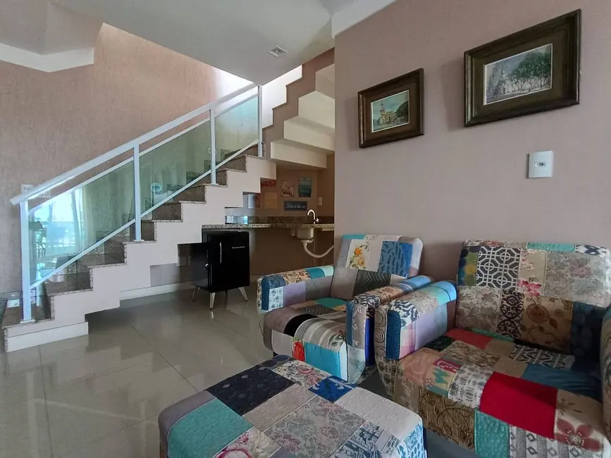 Foto 3 de Cobertura com 3 quartos à venda em Vila Nova, Cabo Frio - RJ