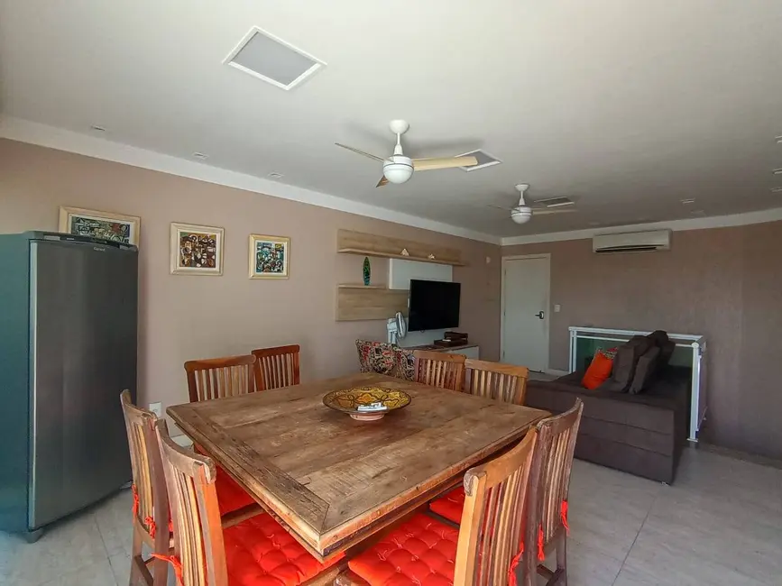 Foto 9 de Cobertura com 3 quartos à venda em Vila Nova, Cabo Frio - RJ