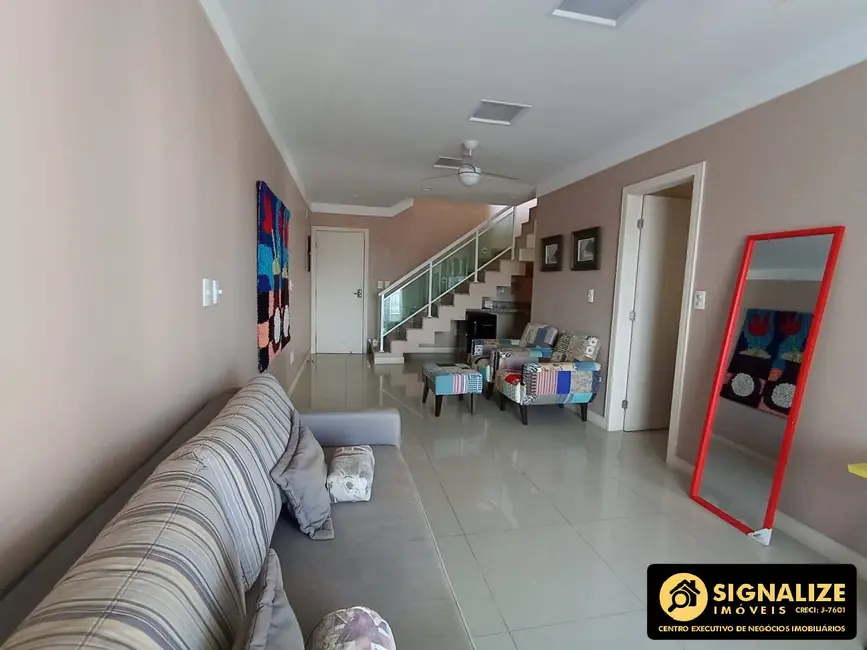 Cobertura com 3 quartos para alugar em Vila Nova, Cabo Frio - RJ - imagem 5 Foto 5 de Cobertura com 3 quartos para alugar em Vila Nova, Cabo Frio - RJ