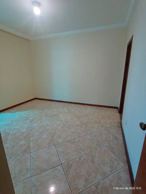 Foto 3 de Apartamento com 3 quartos à venda em Algodoal, Cabo Frio - RJ