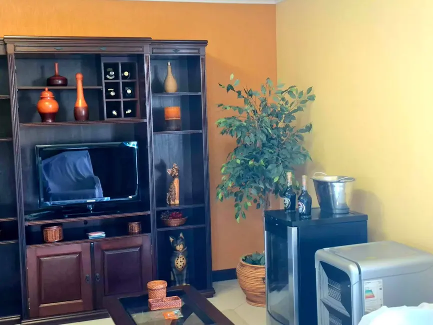 Foto 8 de Apartamento com 4 quartos à venda em Cabo Frio - RJ