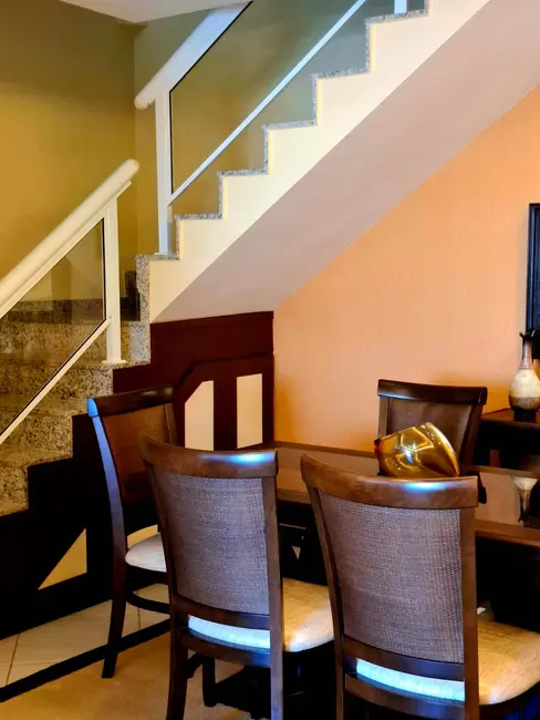 Foto 6 de Apartamento com 4 quartos à venda em Cabo Frio - RJ