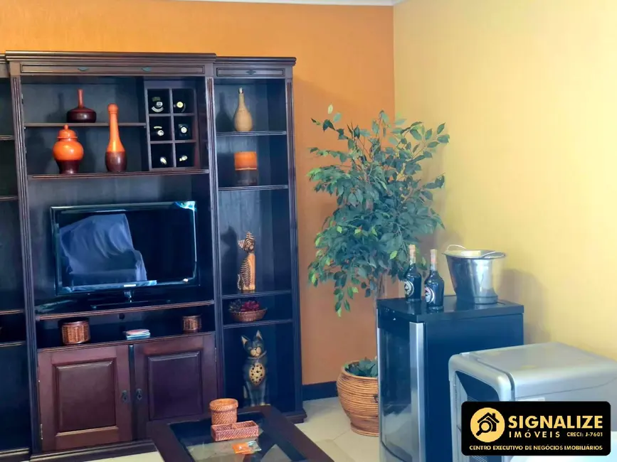 Foto 8 de Apartamento com 4 quartos à venda em Cabo Frio - RJ