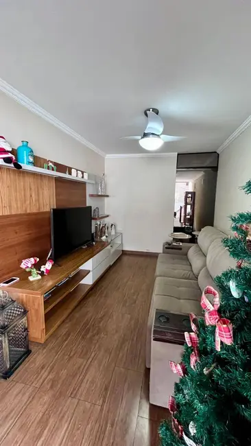 Foto 2 de Casa de Condomínio com 3 quartos à venda em Jardim Flamboyant, Cabo Frio - RJ