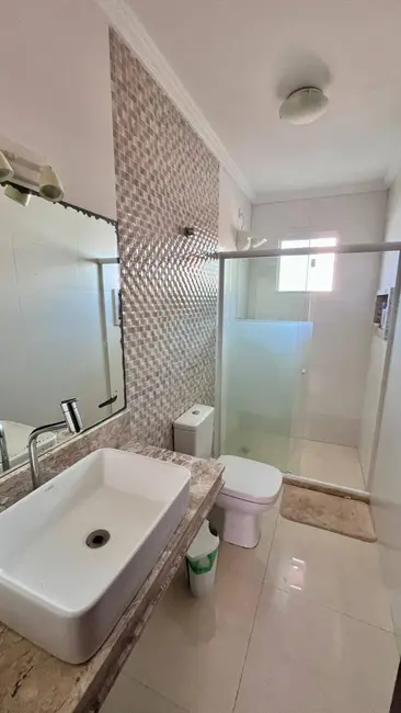 Foto 5 de Casa de Condomínio com 3 quartos à venda em Jardim Flamboyant, Cabo Frio - RJ