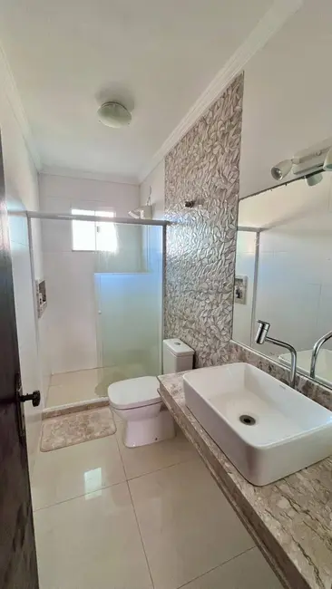 Foto 8 de Casa de Condomínio com 3 quartos à venda em Jardim Flamboyant, Cabo Frio - RJ