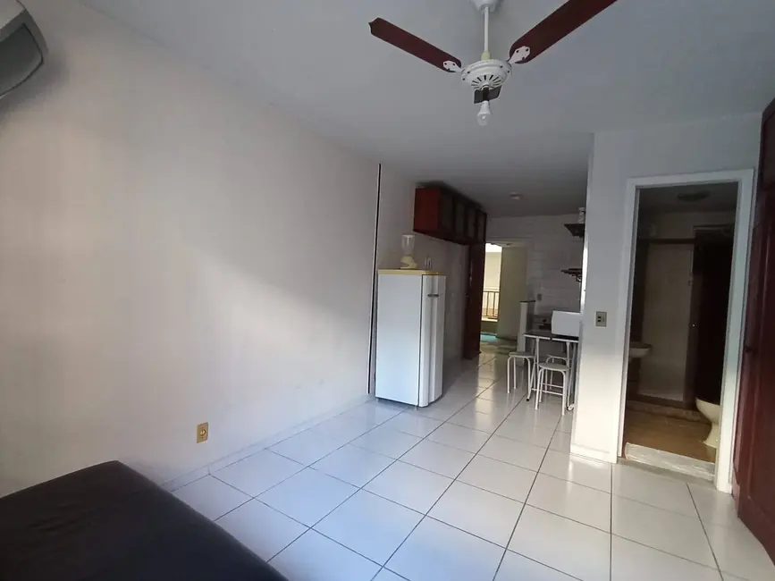 Apartamento com 1 quarto à venda, 25m2 em Centro, Cabo Frio - RJ - imagem 5 Foto 5 de Apartamento com 1 quarto à venda, 25m2 em Centro, Cabo Frio - RJ