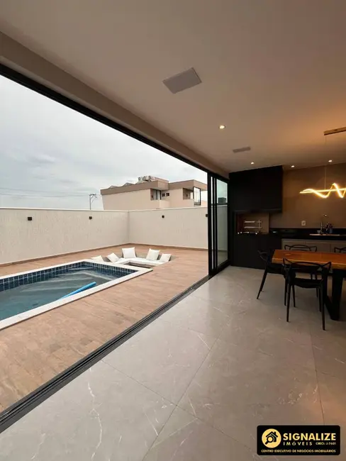 Foto 2 de Casa de Condomínio com 4 quartos à venda, 340m2 em Ogiva, Cabo Frio - RJ