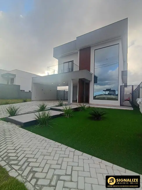 Foto 3 de Casa de Condomínio com 4 quartos à venda, 340m2 em Ogiva, Cabo Frio - RJ