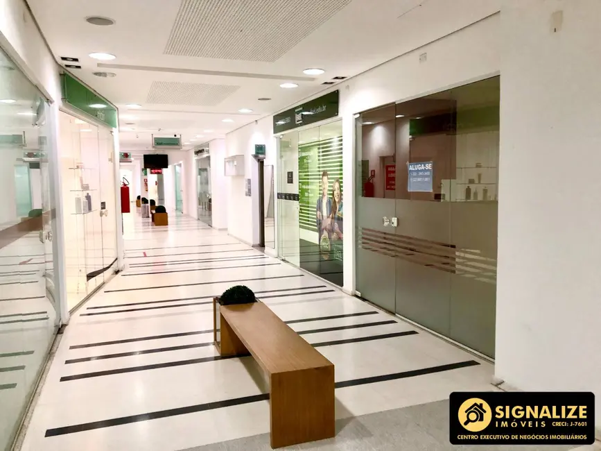 Sala Comercial para alugar em Centro, Cabo Frio - RJ - imagem 9 Foto 9 de Sala Comercial para alugar em Centro, Cabo Frio - RJ