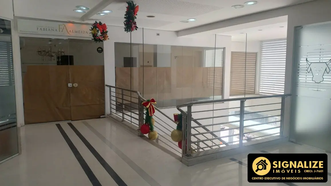 Sala Comercial para alugar em Centro, Cabo Frio - RJ - imagem 3 Foto 3 de Sala Comercial para alugar em Centro, Cabo Frio - RJ