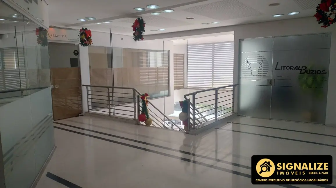 Sala Comercial para alugar em Centro, Cabo Frio - RJ - imagem 2 Foto 2 de Sala Comercial para alugar em Centro, Cabo Frio - RJ