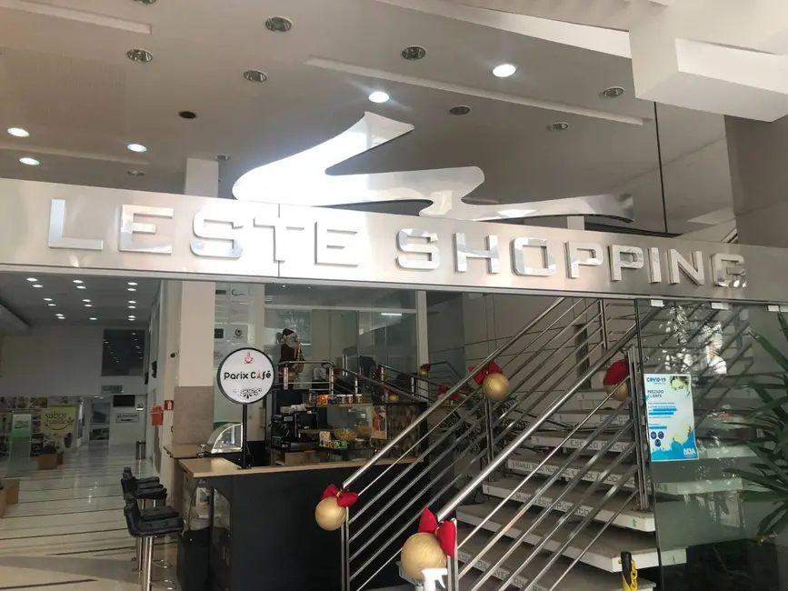 Sala Comercial para alugar em Centro, Cabo Frio - RJ - imagem 7 Foto 7 de Sala Comercial para alugar em Centro, Cabo Frio - RJ