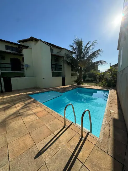 Foto 1 de Apartamento com 4 quartos à venda em Cabo Frio - RJ