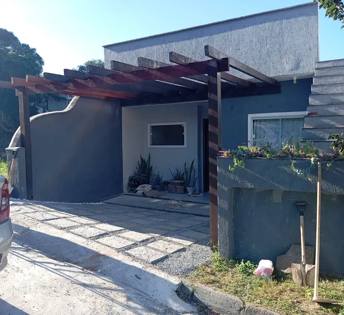 Foto 1 de Casa com 3 quartos à venda em Cabo Frio - RJ