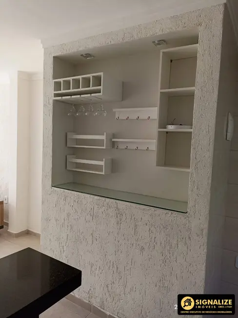 Casa com 3 quartos à venda em Cabo Frio - RJ - imagem 7 Foto 7 de Casa com 3 quartos à venda em Cabo Frio - RJ