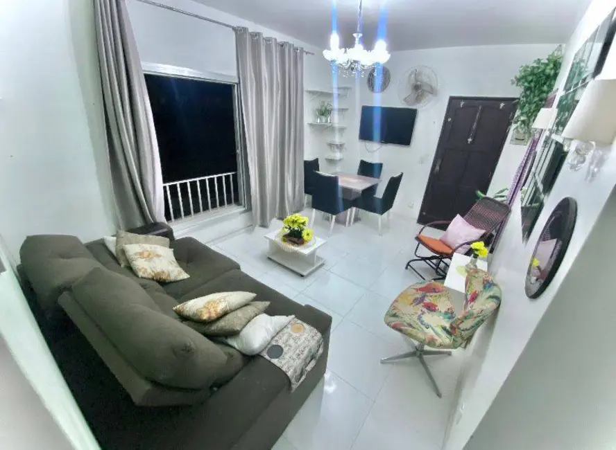 Foto 2 de Apartamento com 3 quartos à venda em Algodoal, Cabo Frio - RJ