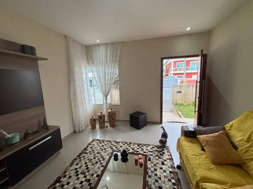 Casa com 2 quartos à venda, 300m2 em Cabo Frio - RJ - imagem 5 Foto 5 de Casa com 2 quartos à venda, 300m2 em Cabo Frio - RJ