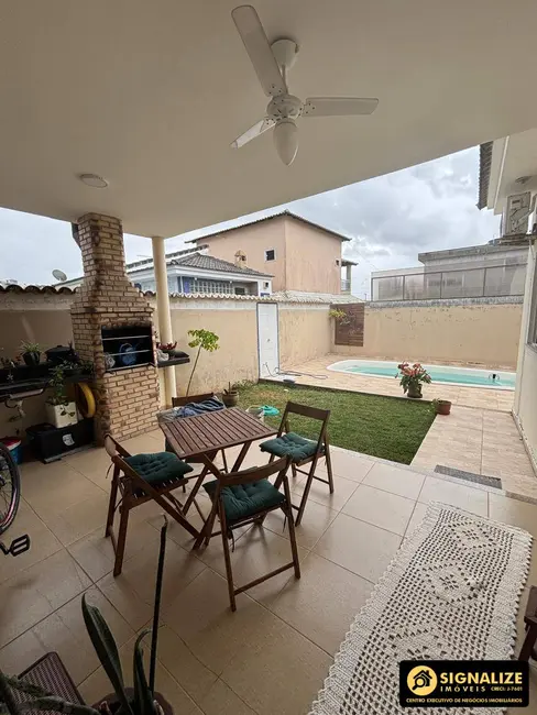 Foto 2 de Casa com 2 quartos à venda, 300m2 em Cabo Frio - RJ